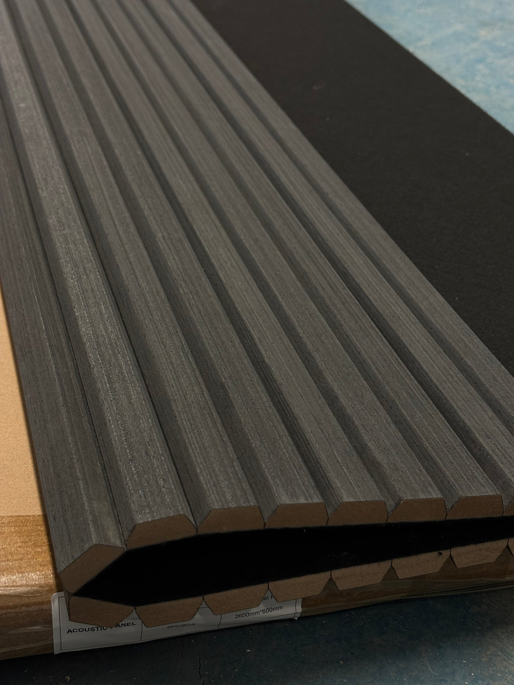 MDF Svört/kassalaga