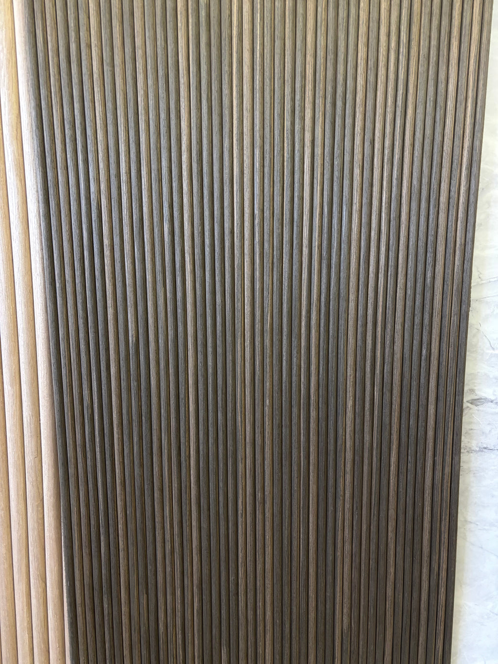 MDF Reykt eik/hringlaga - Mynstur 13-6mm